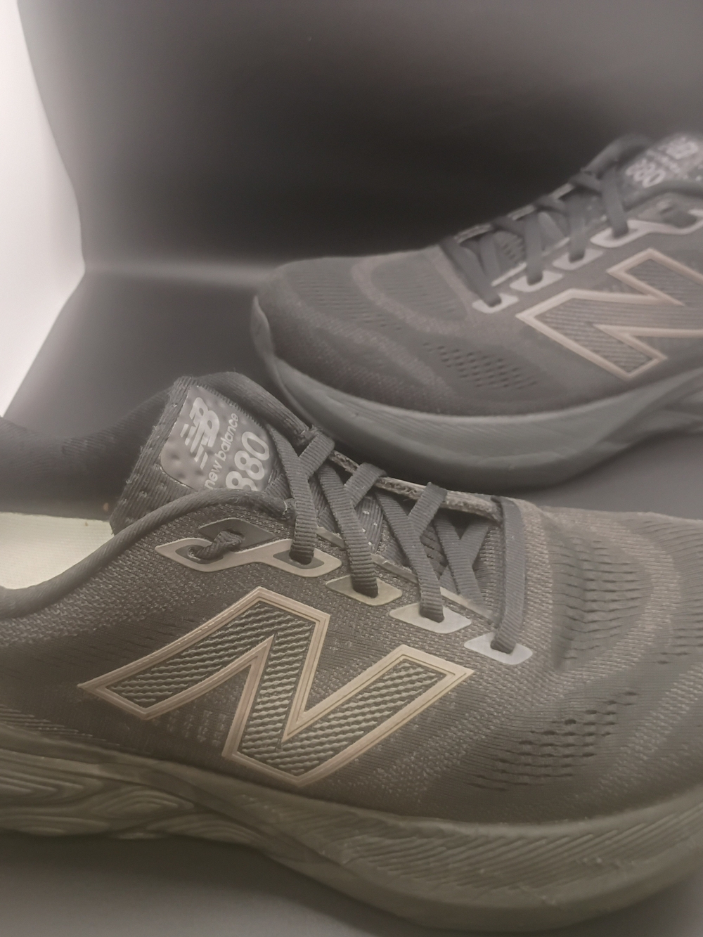 New Balance Size 10 2E Men's Running Shoes Black Fresh Foam X 880 v15 M880K15